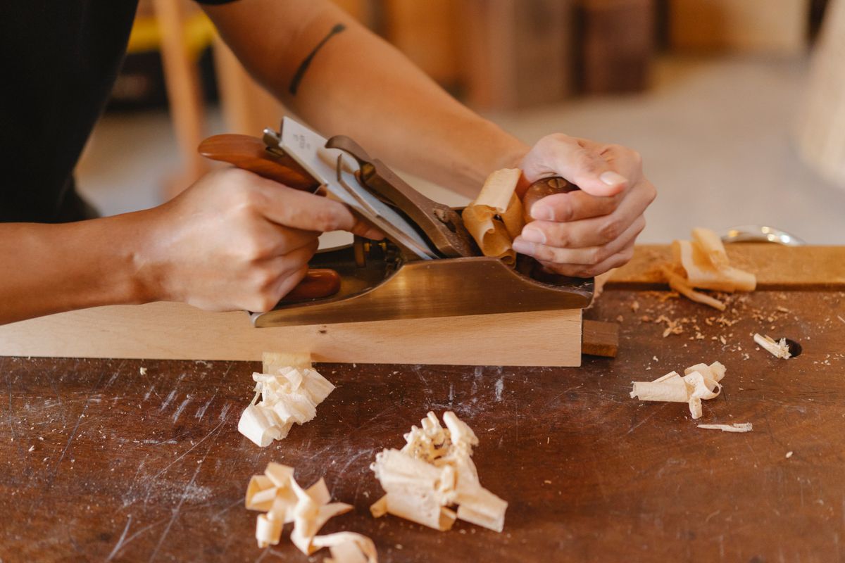 Handhobel mit Buchenholz